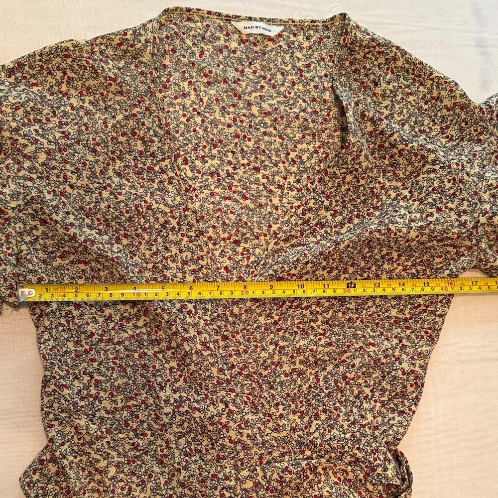 Max Studio Women's Yellow Red Floral High-Low Wrap Dress Size M - Picture 11 of 12